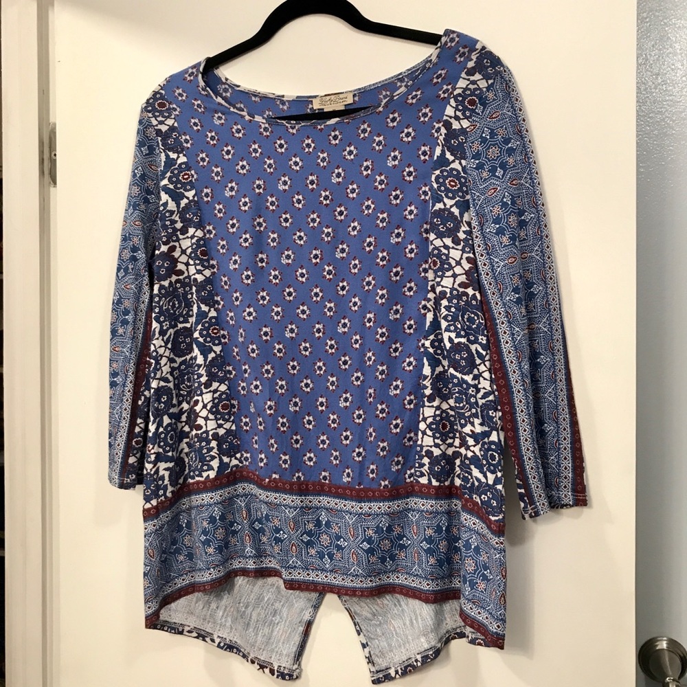 Lucky brand top
